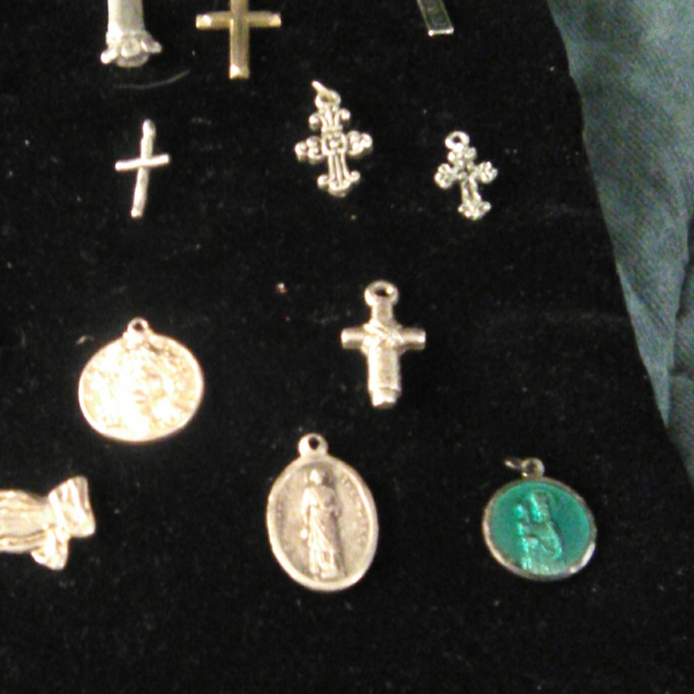 Crosses - Picture 4 of 5